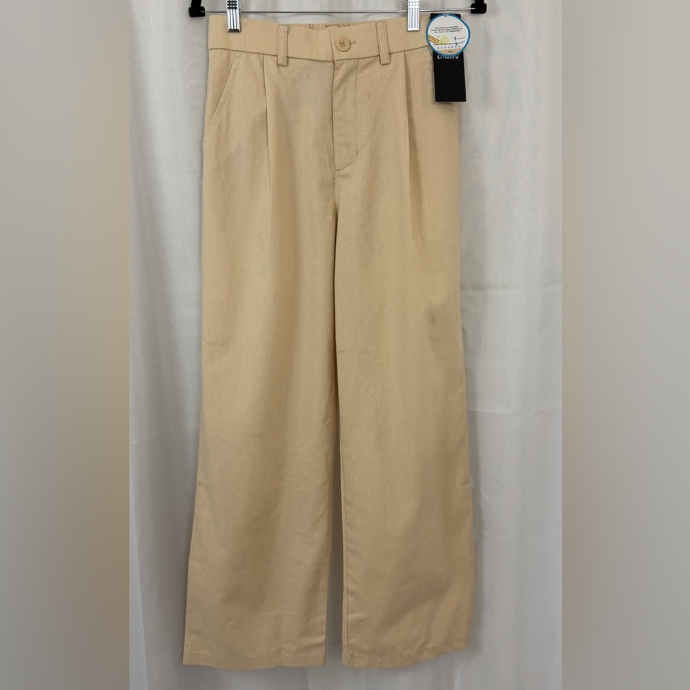 High-Rise Wide-Leg Pants in Cream - Picture 9 of 15